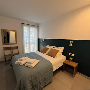 Nuevo En El Centro Con Garaje Apartamento